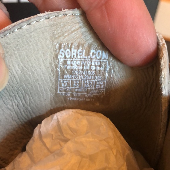 NWT Sorel Nadia Buckle Sandals in Kettle - Picture 10 of 17